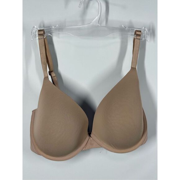 C10 ---- Victoria's Secret T Shirt lightly lined denim bra size 32DD - Picture 1 of 6